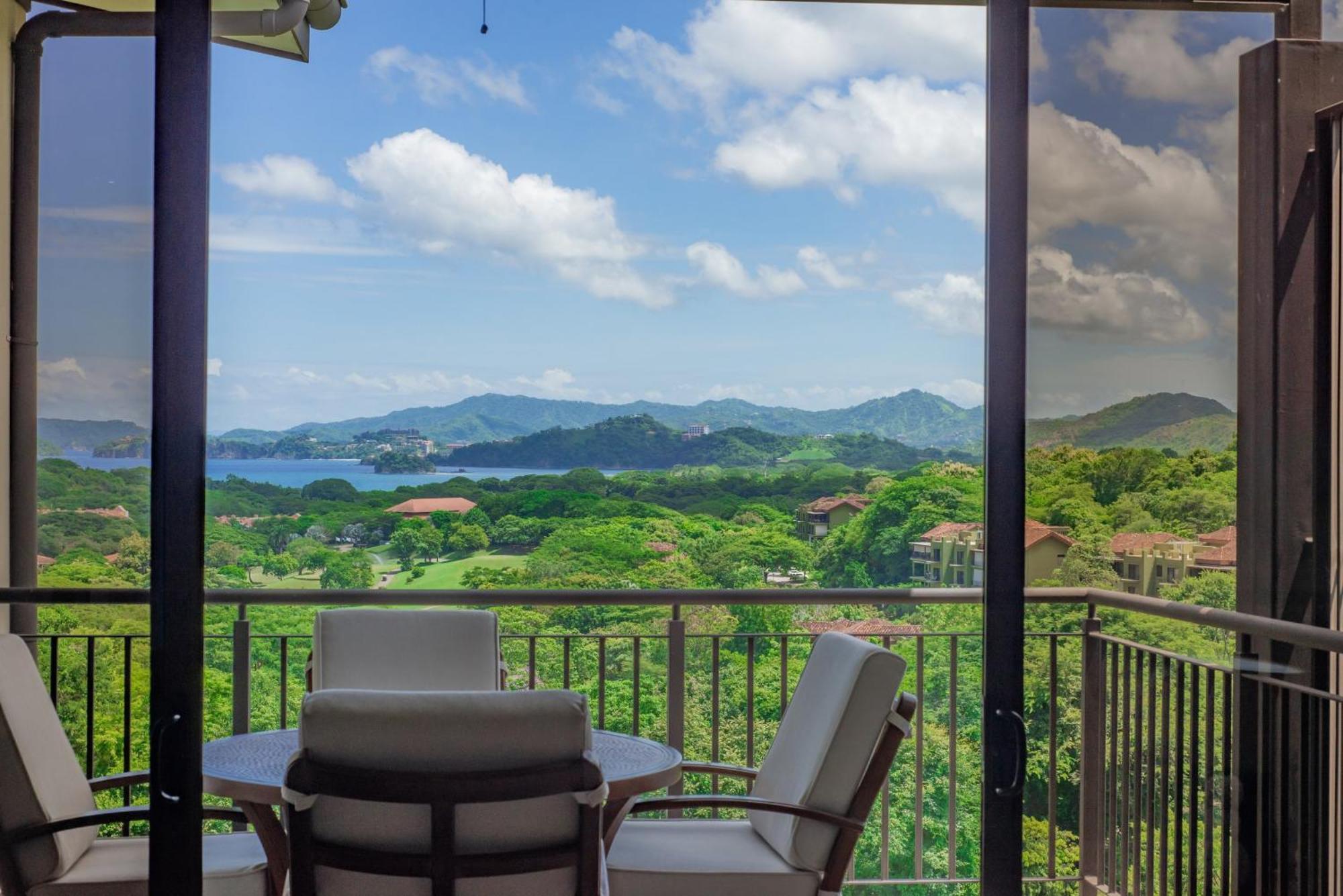 Roble Sabana 404 Luxury Apartment Adults Only - Reserva Conchal Playa Conchal Exteriör bild