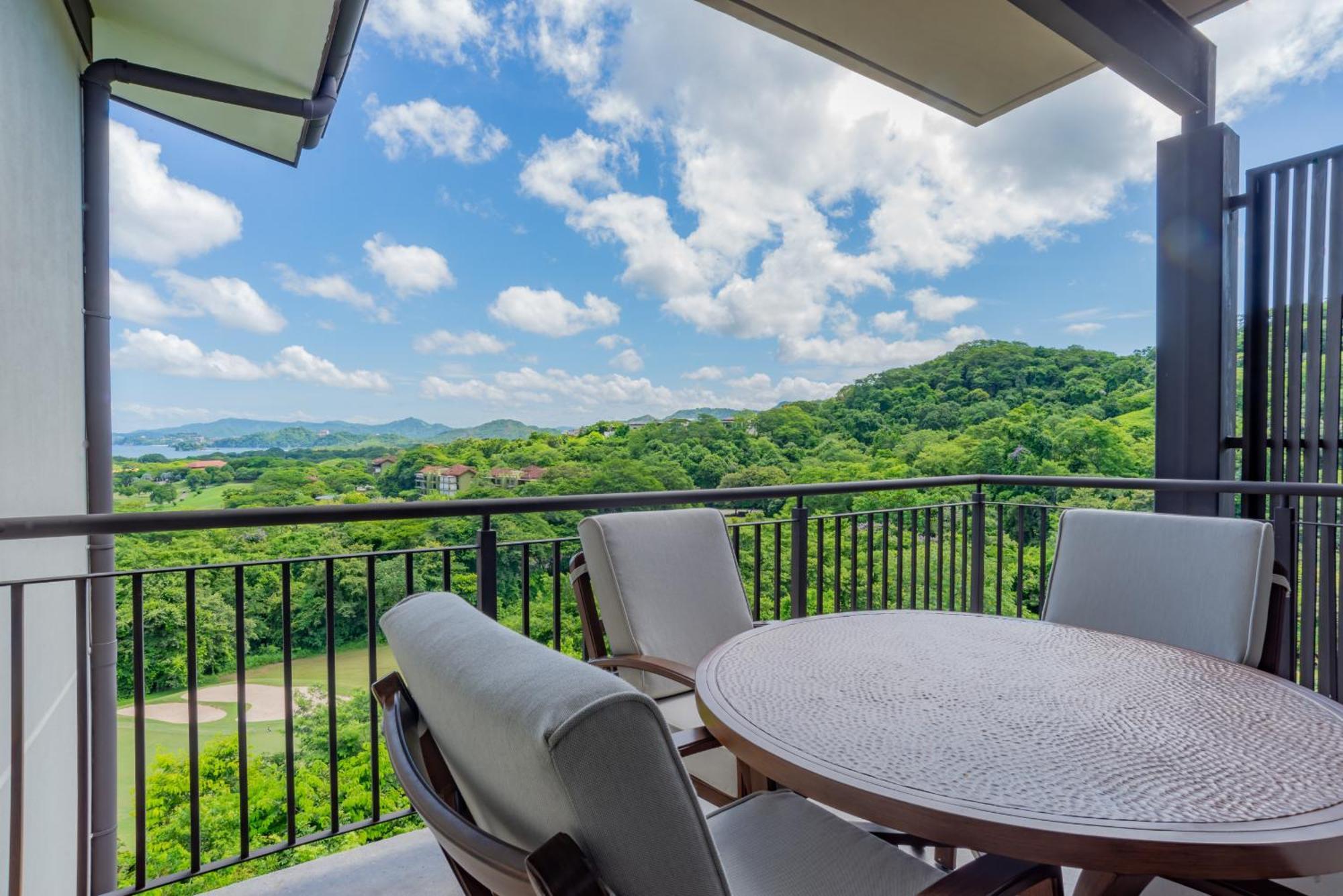 Roble Sabana 404 Luxury Apartment Adults Only - Reserva Conchal Playa Conchal Exteriör bild